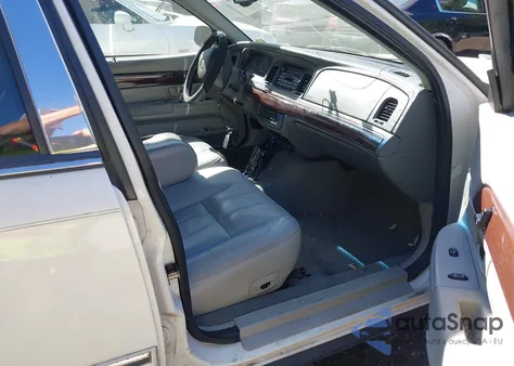 2003 Mercury Grand Marquis Ls z USA, uszkodzony, nr VIN 2MEFM75W13X711523